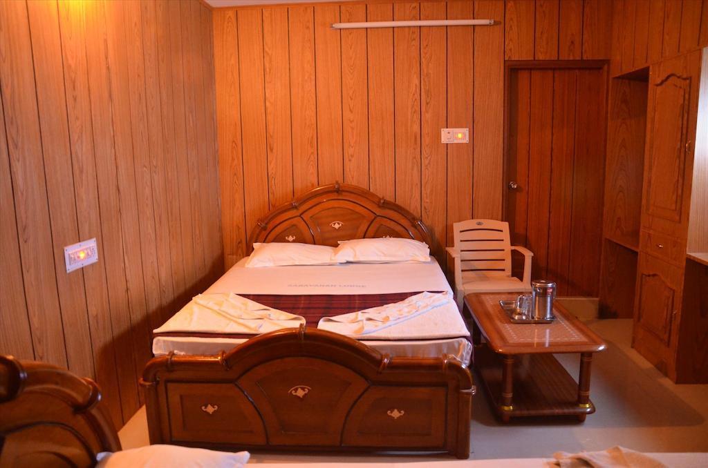 Saravanan Lodge Ченай Стая снимка