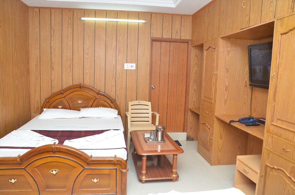 Saravanan Lodge Ченай Стая снимка